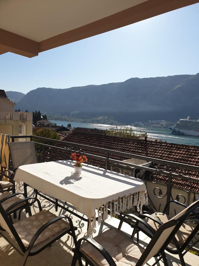 Apartments Zenit Kotor Exterior foto